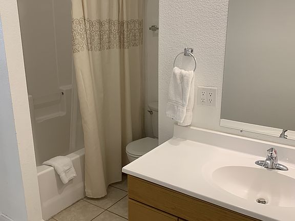 5th image of 502 Grand Ave Suite A