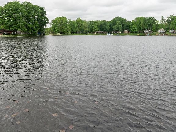 61428 N  Main St-104