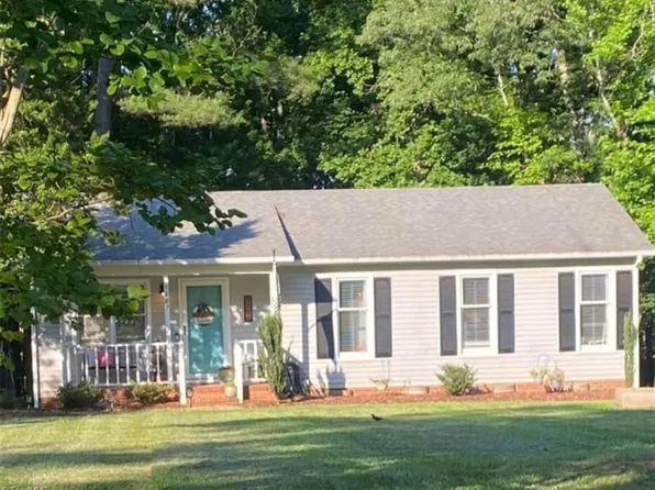 5407 Golden Needle Dr, Mc Leansville, NC 27301