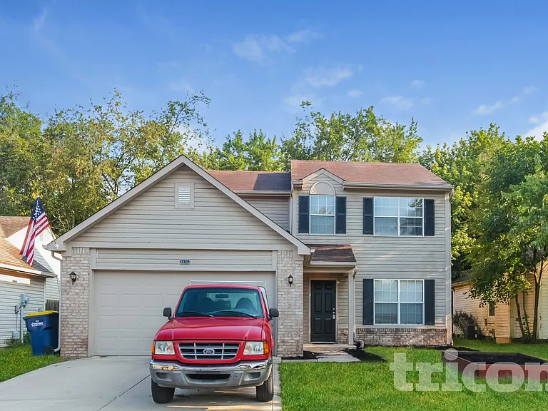 8420 Country Club Blvd — Photo 1