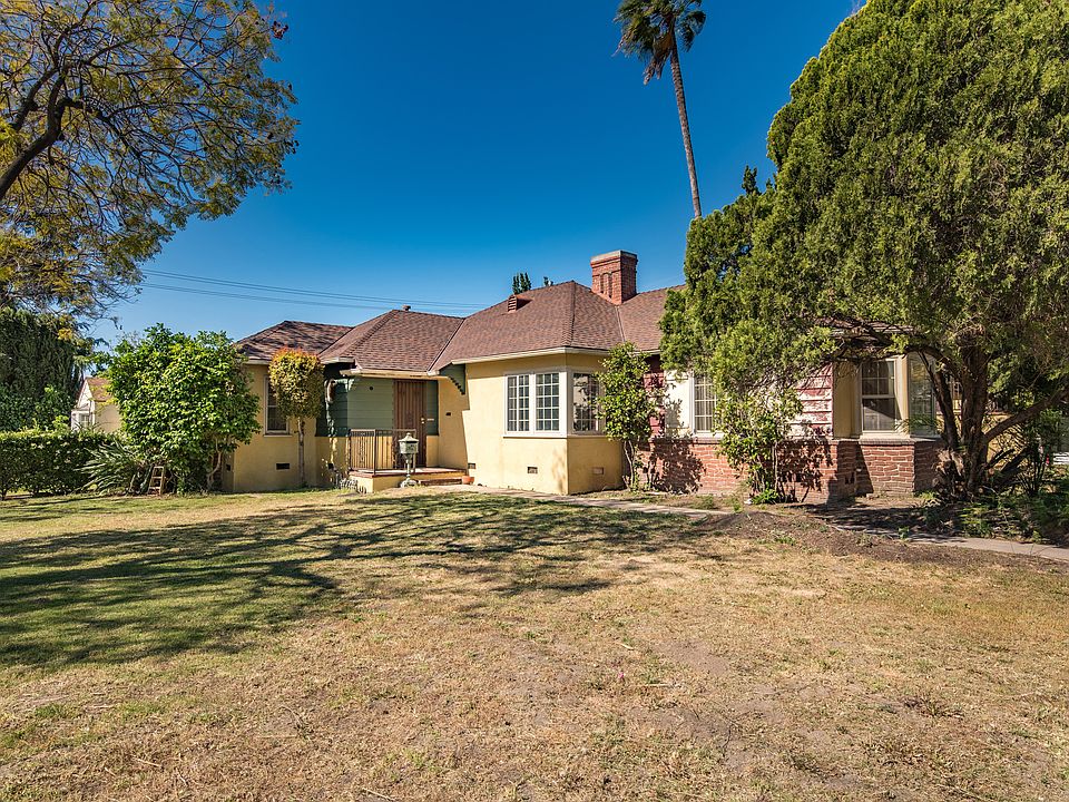 2nd image of 2825 Canada Blvd