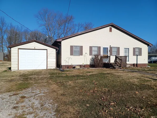 213 E Medcalf St, Dale, IN 47523