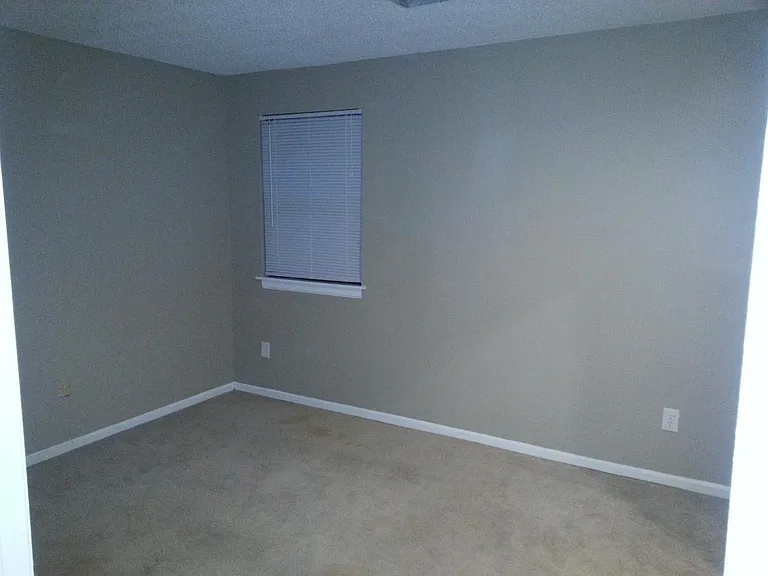 2838 Eaton St — Photo 11