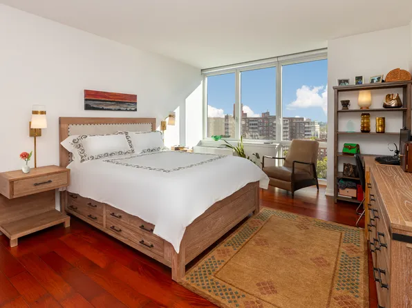 640 West 237th Street image 17 of 30