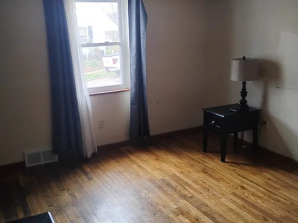 443 Washington Ave, Leechburg, PA 15656