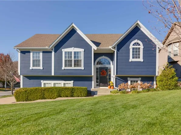 10986 S Cornice St, Olathe, KS 66061