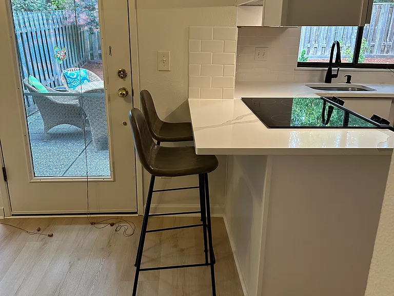 15258 SW Barcelona Ct — Photo 8