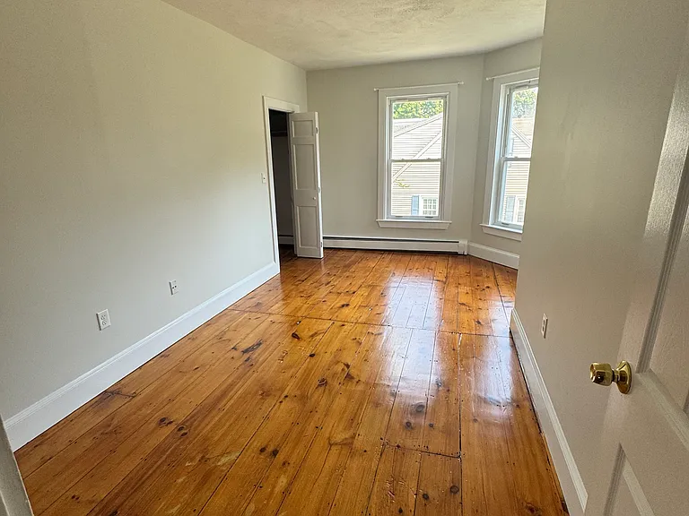 106 Hale St #2 — Photo 5