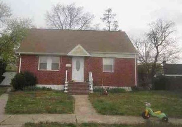 1st image of 28 Ash Ct