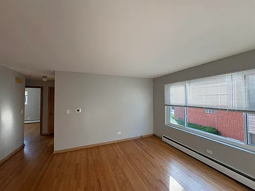 6788 N Sauganash Ave #1A Photo 1