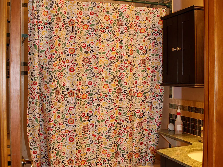 100 Peterson Ct — Photo 22