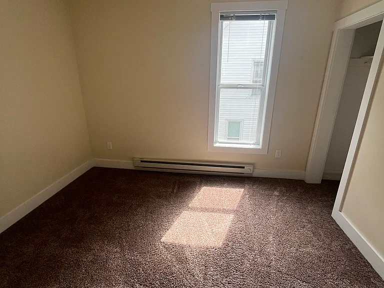 460 Platt St #3 — Photo 8
