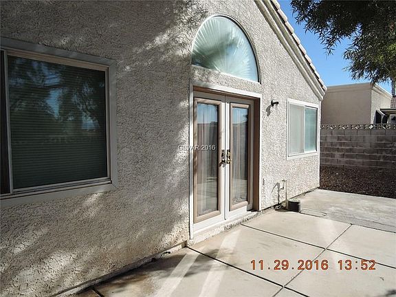 5th image of 2359 Ray Kanel Dr