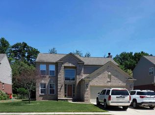 49724 Crusader Dr, Macomb, MI 48044