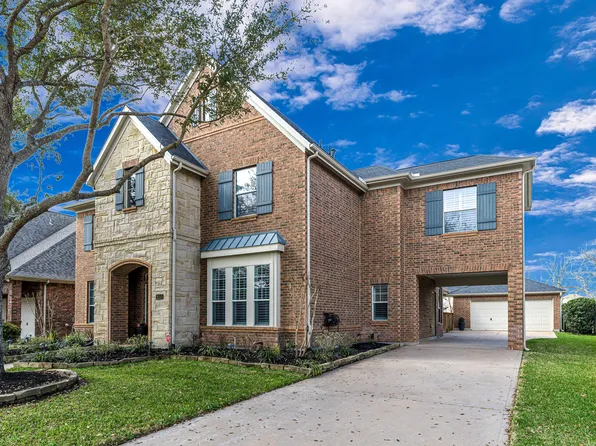 8310 Crescent Knolls Dr, Richmond, TX 77406