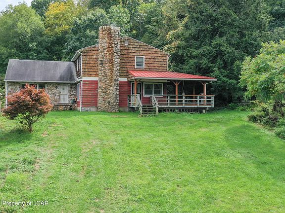 5th image of 180 Mountain View Ln