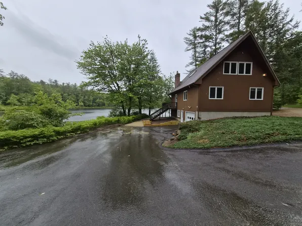 4 Damon Pond Rd, Amherst, NH 03031