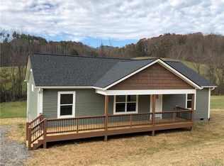 2255 Bull Creek Rd, Mars Hill, NC 28754