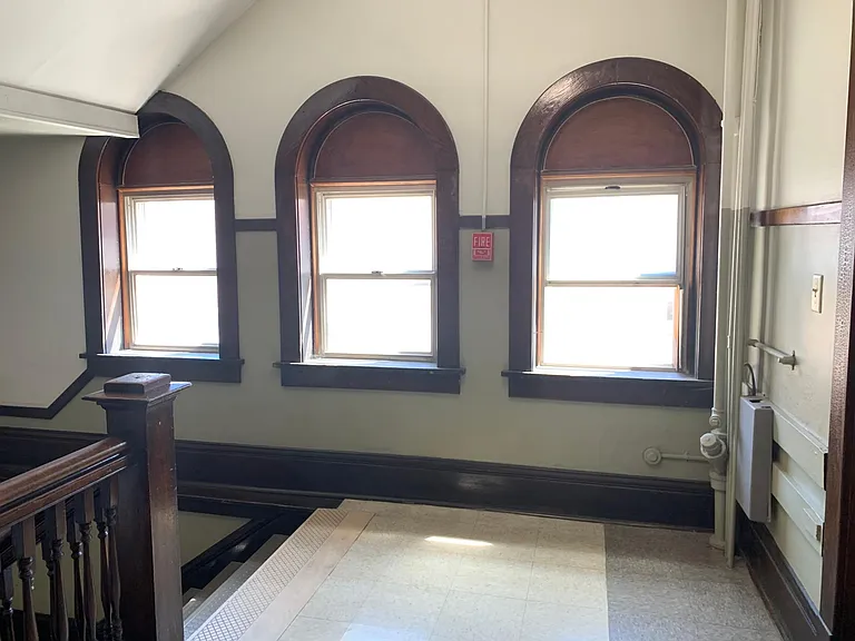 200 W Main St #32 — Photo 15