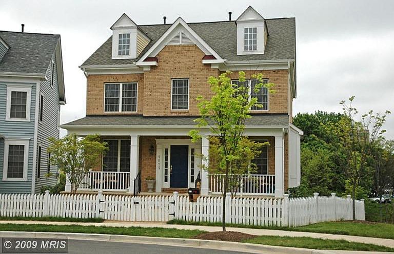 1st image of 1013 Heritage Fields Ave