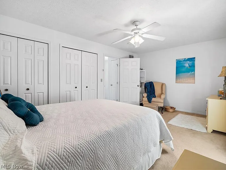 380 Angela Ln #380 — Photo 8