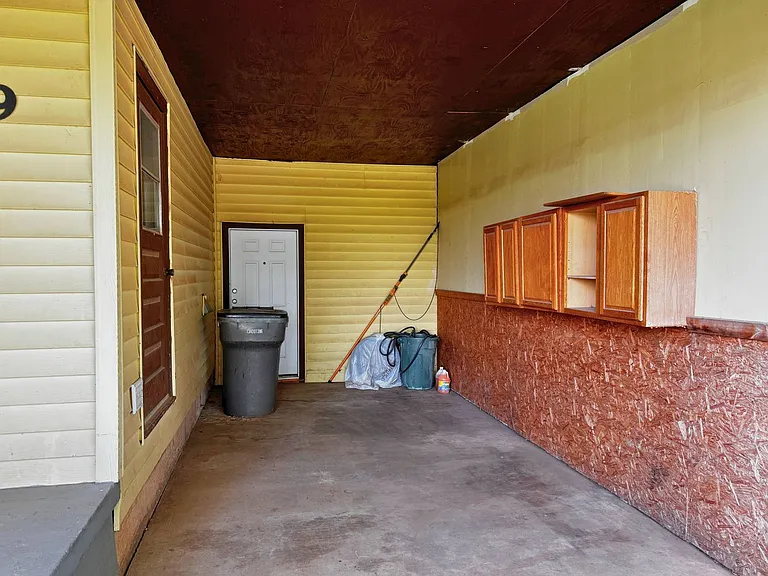 1609 Sunnyside Ln — Photo 31