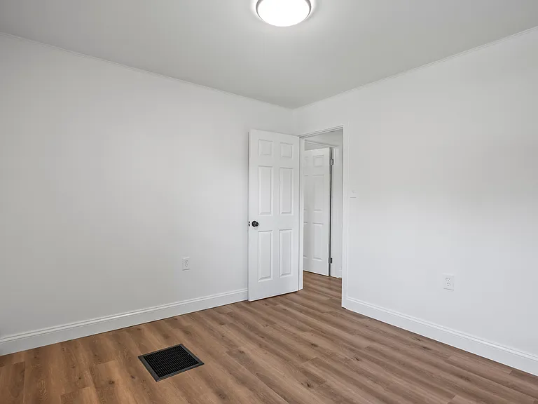 5810 Burkey Rd — Photo 20