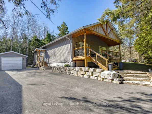 31 Earldom Blvd, Tay, ON L0K 1R0