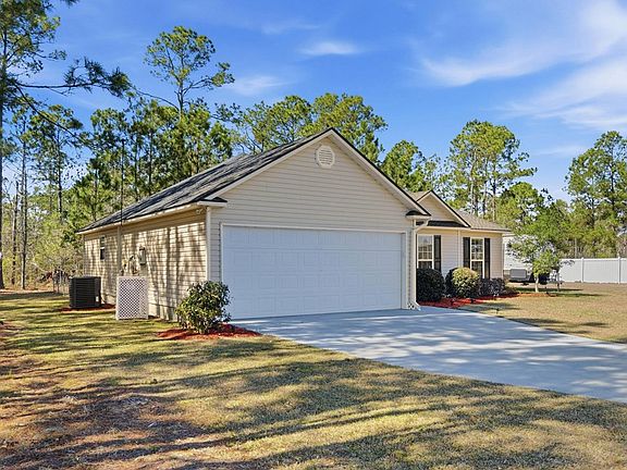 3rd image of 309 Baskins Rd