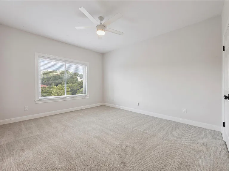 5908 Down Valley Ct — Photo 10