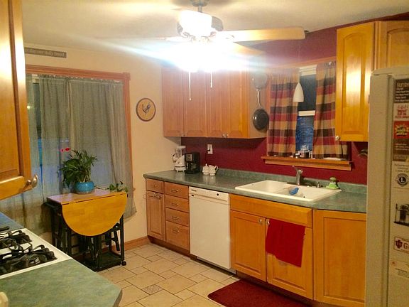 5th image of 900 W Home Ave
