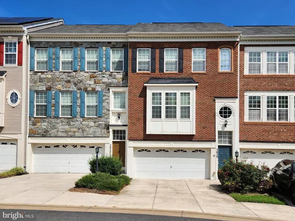2629 Glenriver Way, Woodbridge, VA 22191