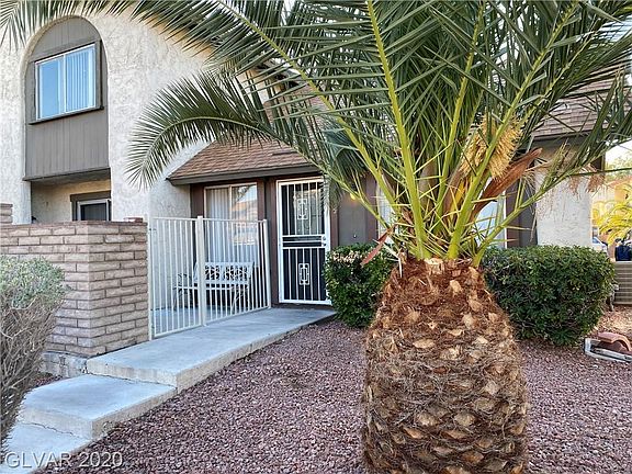 2nd image of 4515 Del Oro Dr