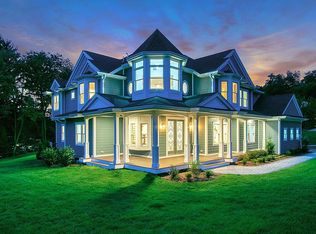 3 Heather Ct, Upper Saddle River, NJ 07458