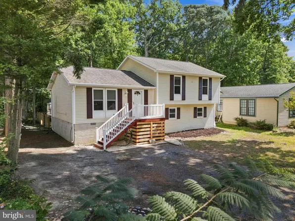25 Royal Oaks Dr, Ocean Pines, MD 21811