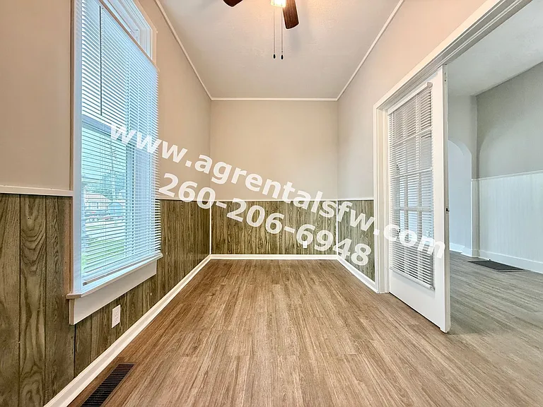 615 S Jefferson St — Photo 13