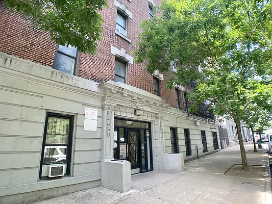 Rented by Bohemia Realty Group | media 17