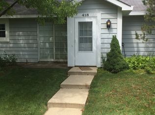 418 N Lake Shore Dr, Palatine, IL 60067