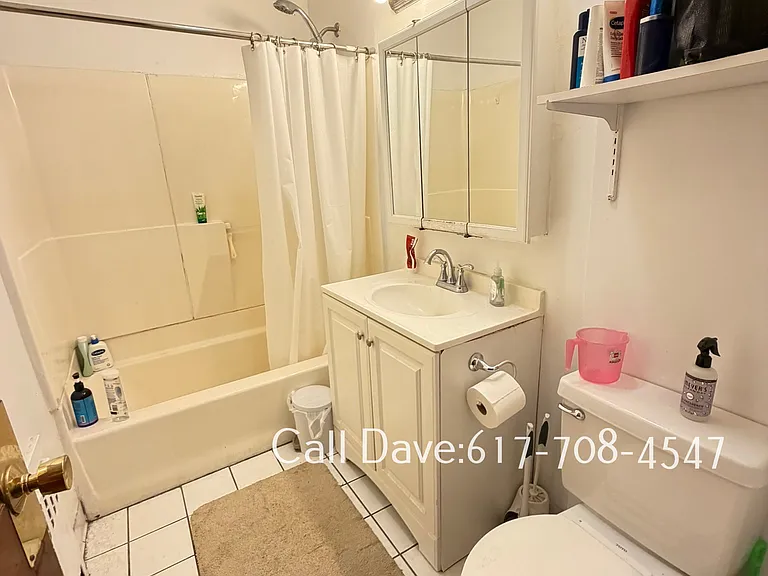 238 S Huntington Ave #10 — Photo 16