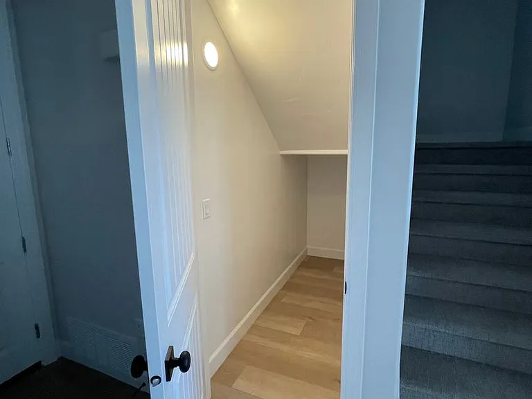 1013 N 1030 W — Photo 5