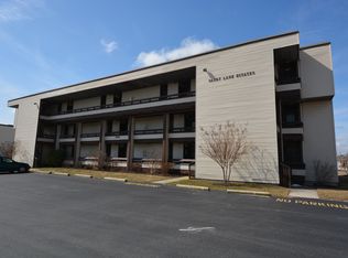 510 Penguin Dr #303, Ocean City, MD 21842
