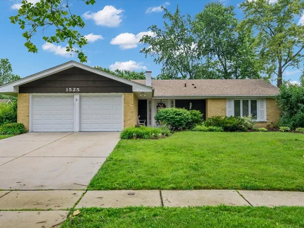 1525 Mayfield Ln, Hoffman Estates, IL 60169