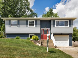 279 Summit Ave, Rockford, MI