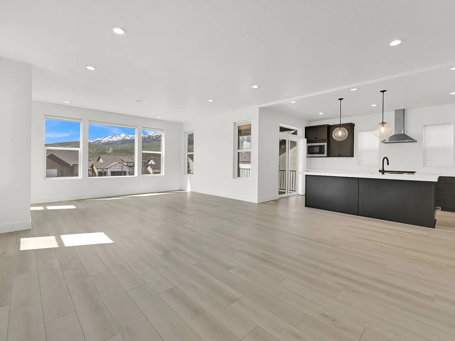 4959 W Mesa Arch Ln — Photo 2