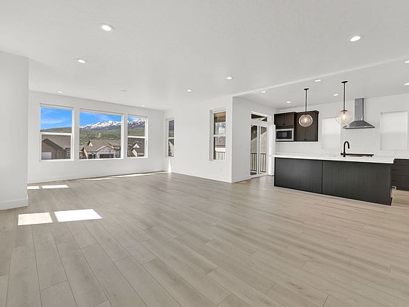 2nd image of 4959 W Mesa Arch Ln