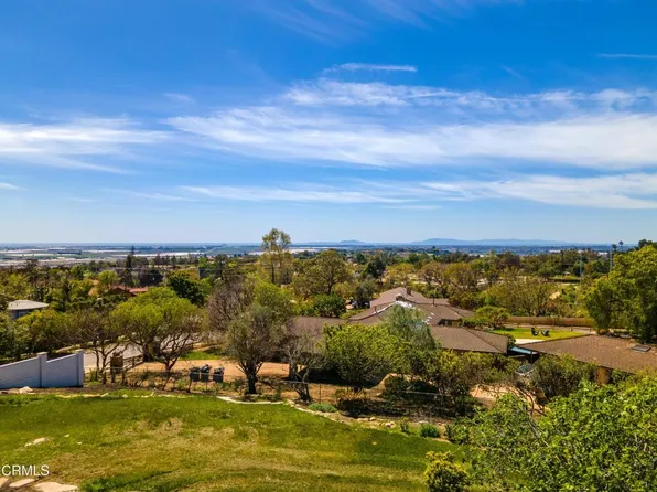 43 Cerro Crest Dr, Camarillo, CA 93010