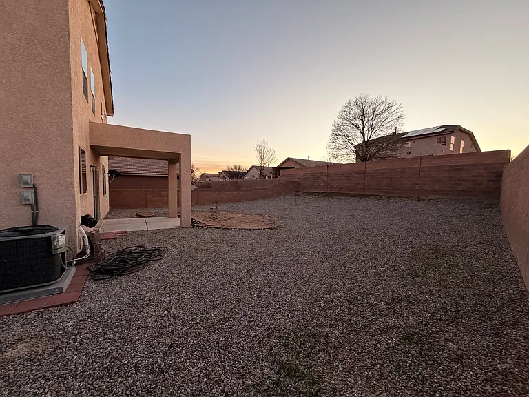 2130 Margarita Dr SE — Photo 16