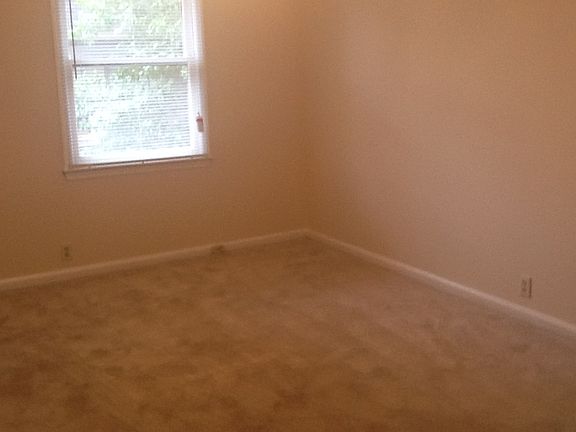 17 Ave 1804 Unit B Pic Bdrm1_1 MI 3_03102015