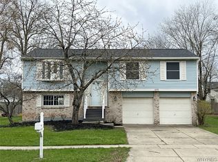 1070 Chestnut Ridge Rd, Amherst, NY 14228