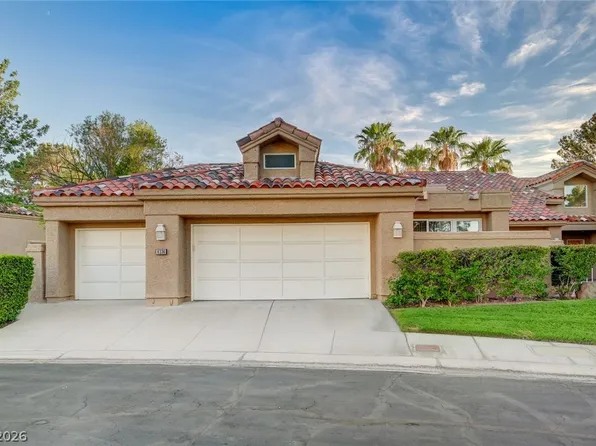 8236 Round Hills Cir, Las Vegas, NV 89113